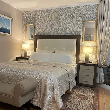 Marbella Apartment *
