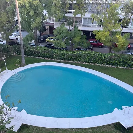 Marbella Apartment شقة *